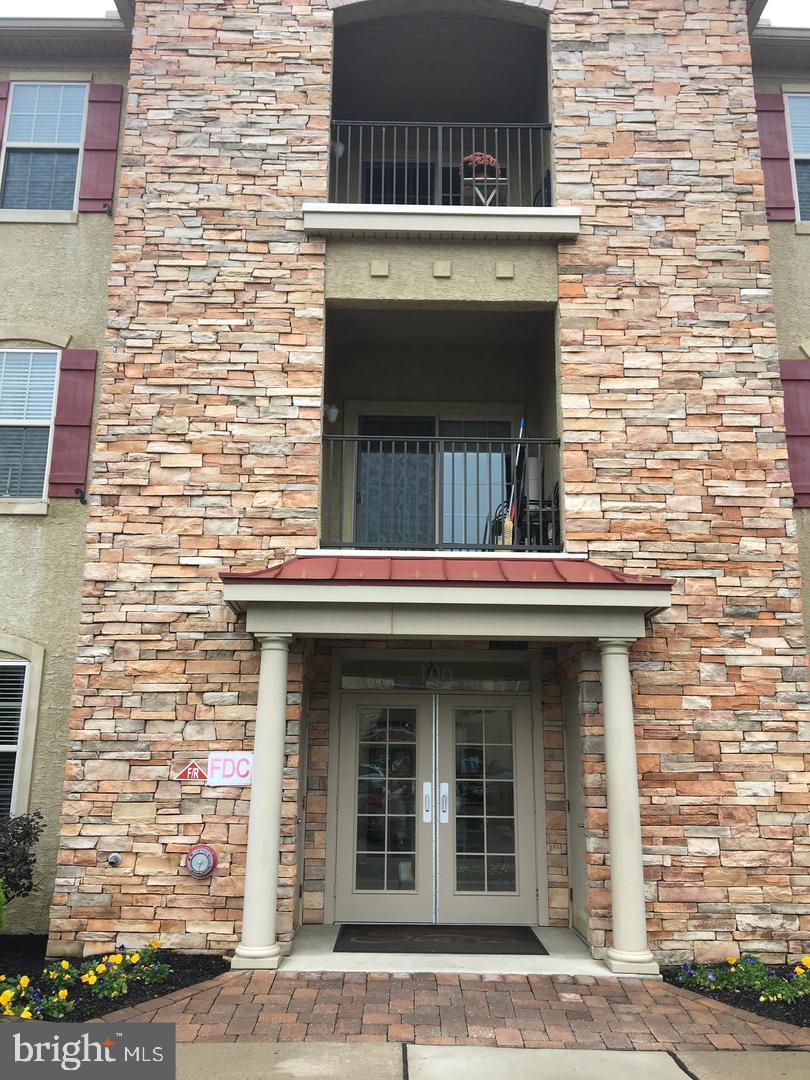 113 SIENA DR