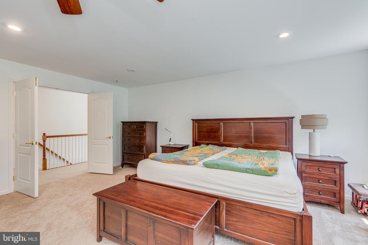 506 Quarter Moon Ct Property Photo 31