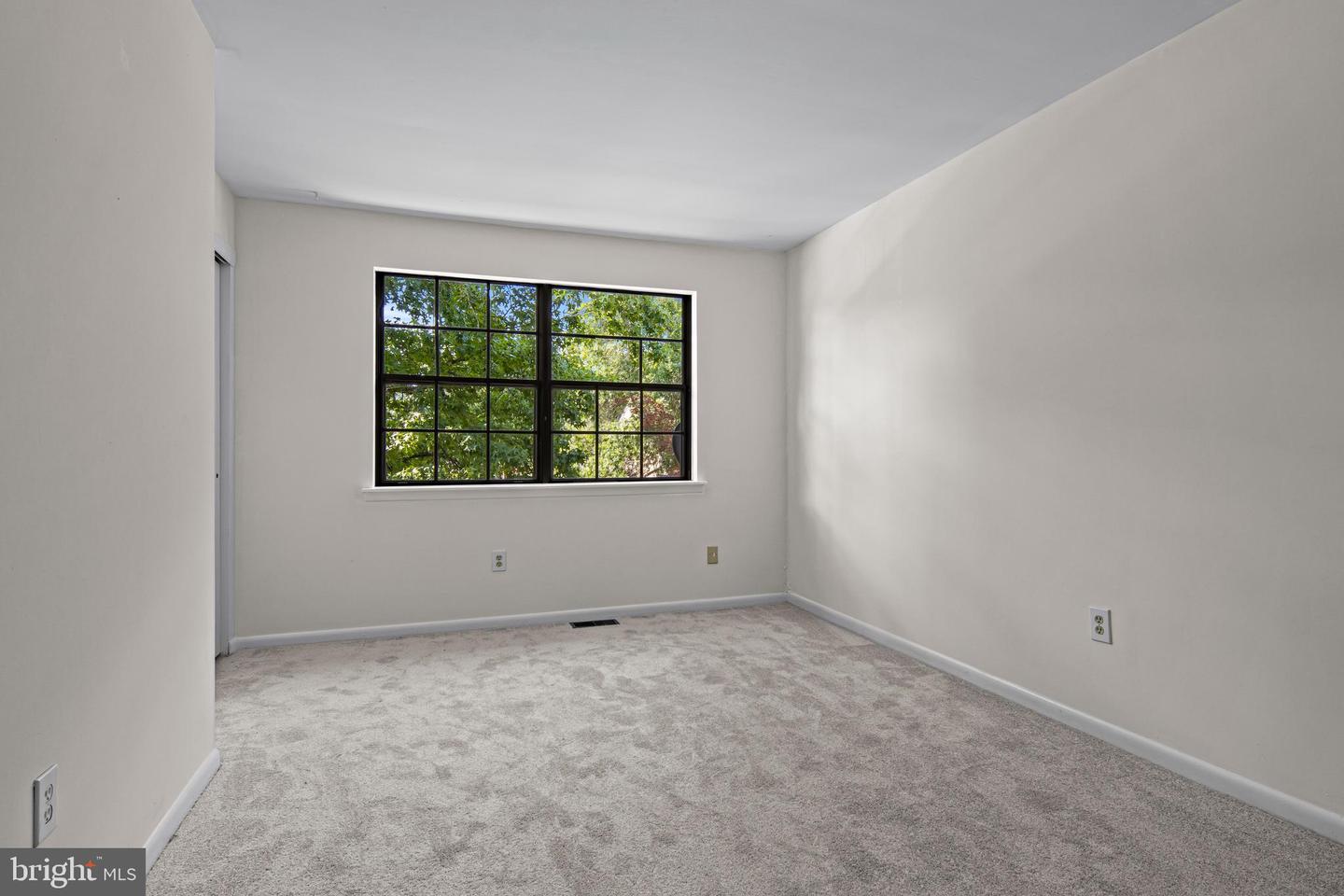 222 Shady Ln Property Photo 35