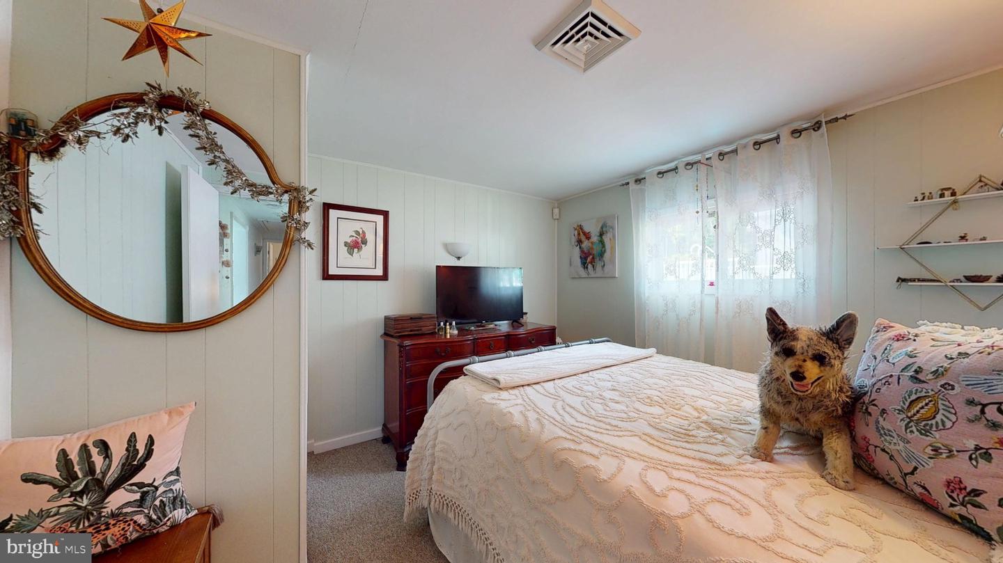 147 W Hampton St Property Photo 7