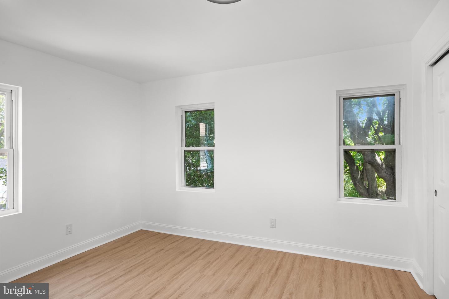25 S Holly Ave Property Photo 16