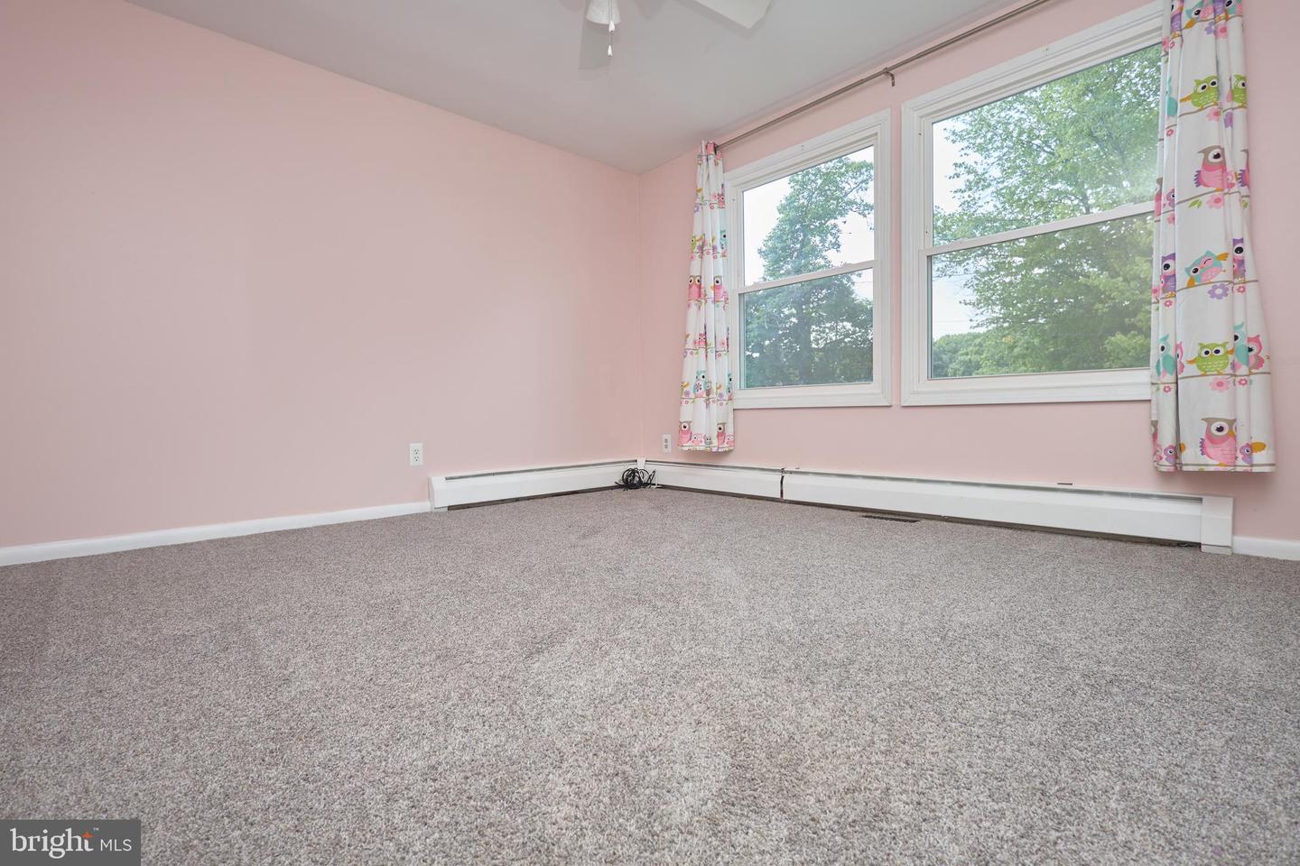 111 N Hunterdon Ave Property Photo 15