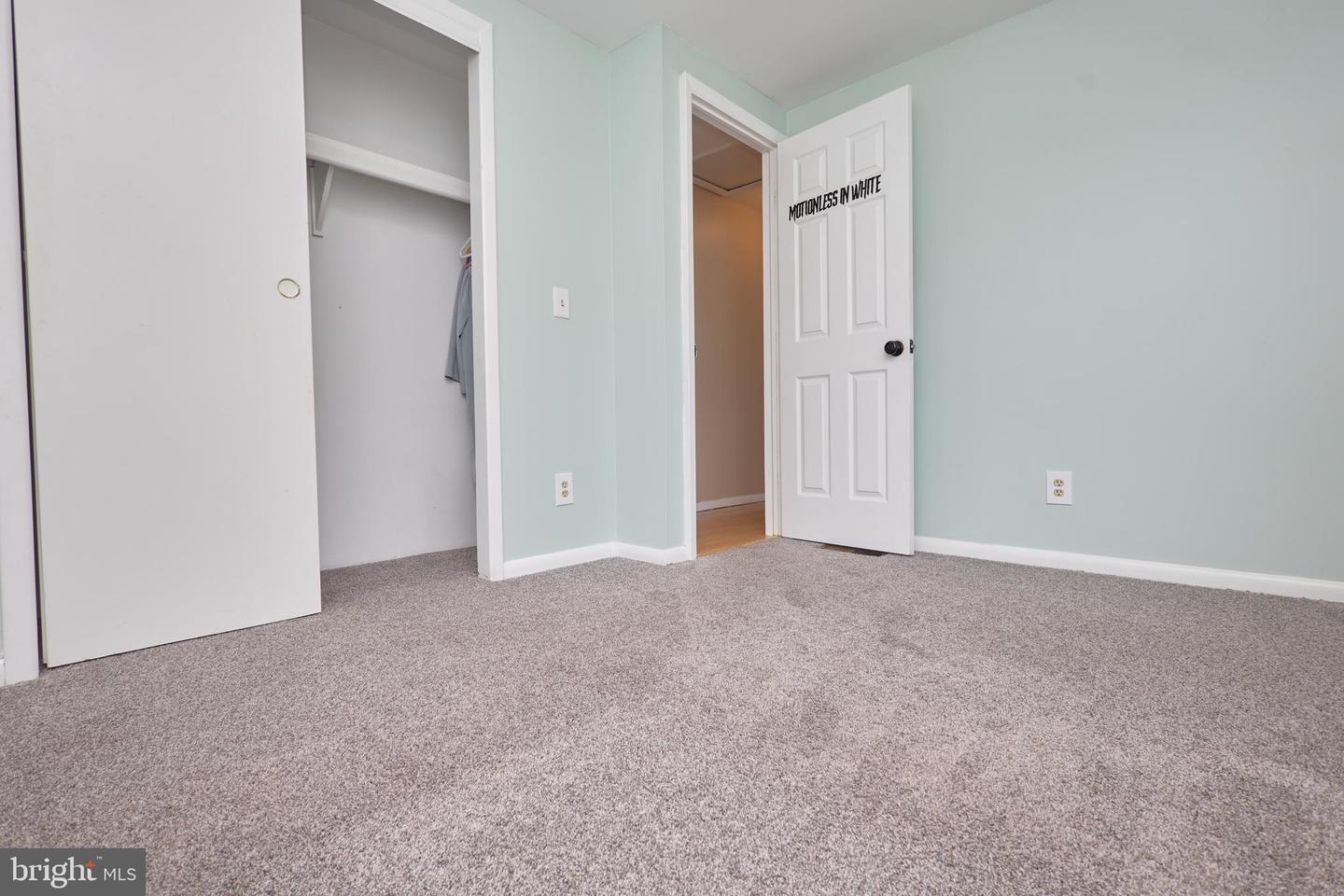 111 N Hunterdon Ave Property Photo 16