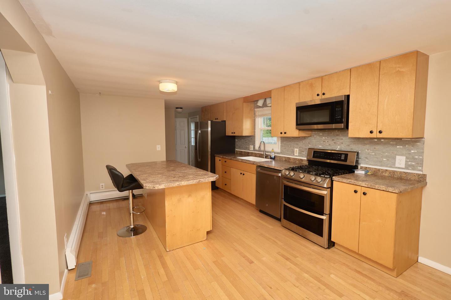 111 N Hunterdon Ave Property Photo 19
