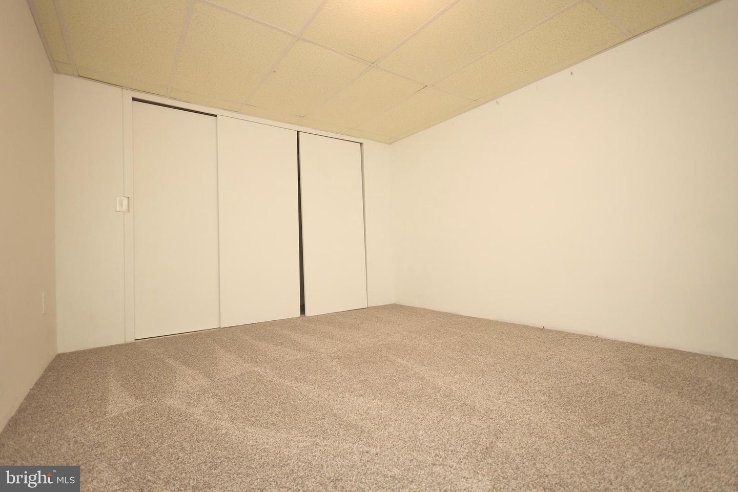 111 N Hunterdon Ave Property Photo 24