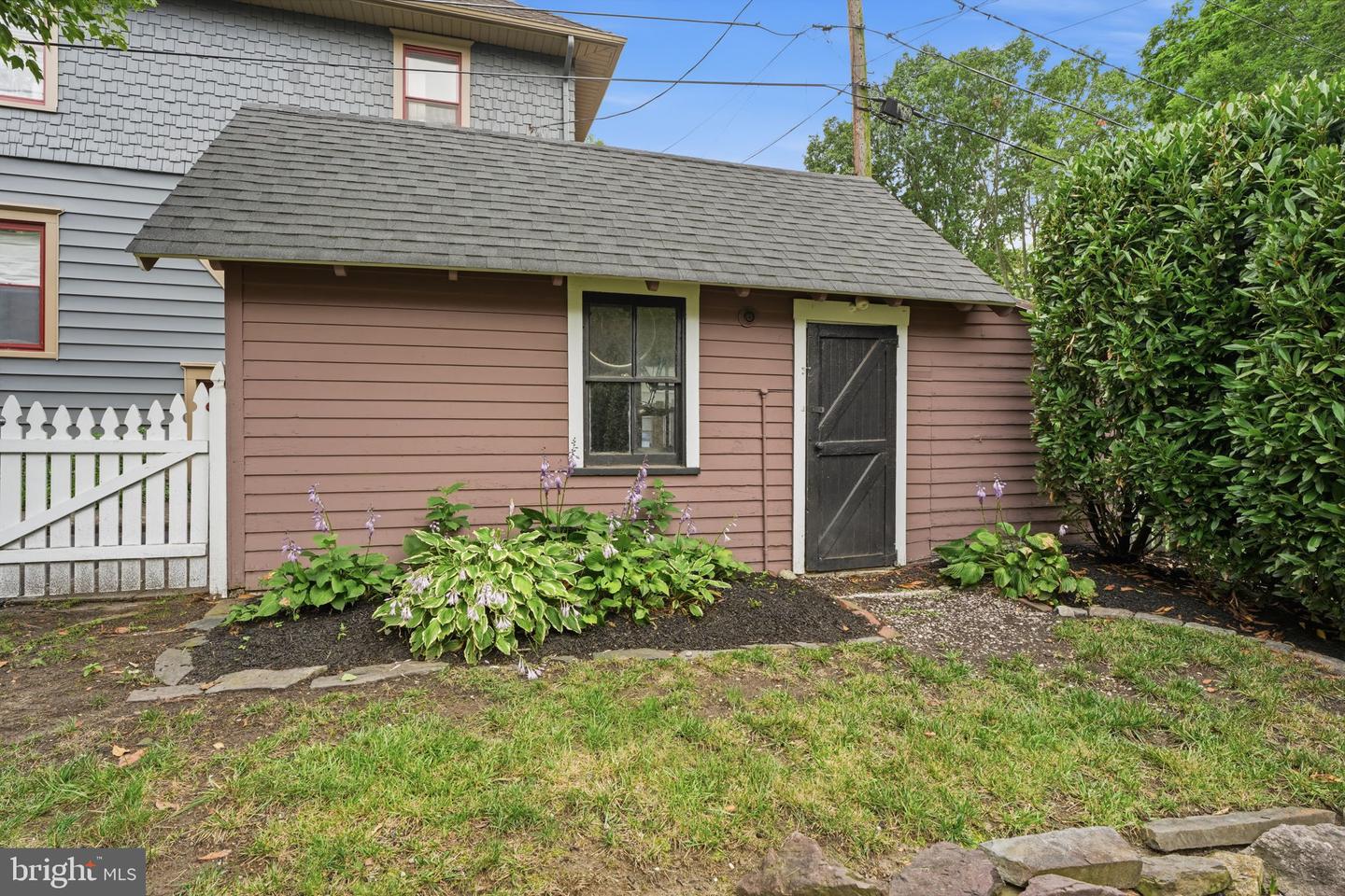 706 Thomas Ave Property Photo 55