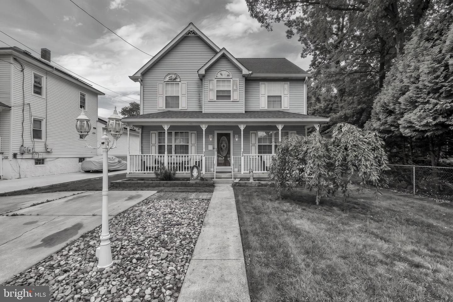 24 County Ave Property Photo 1