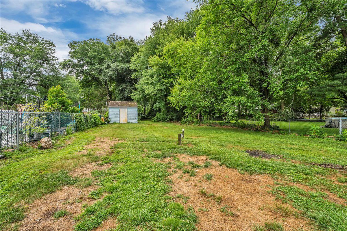 24 County Ave Property Photo 37