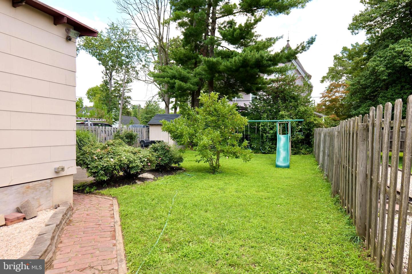 513--15 Cinnaminson St Property Photo 32
