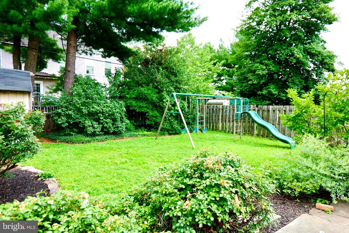 513--15 Cinnaminson St Property Photo 37