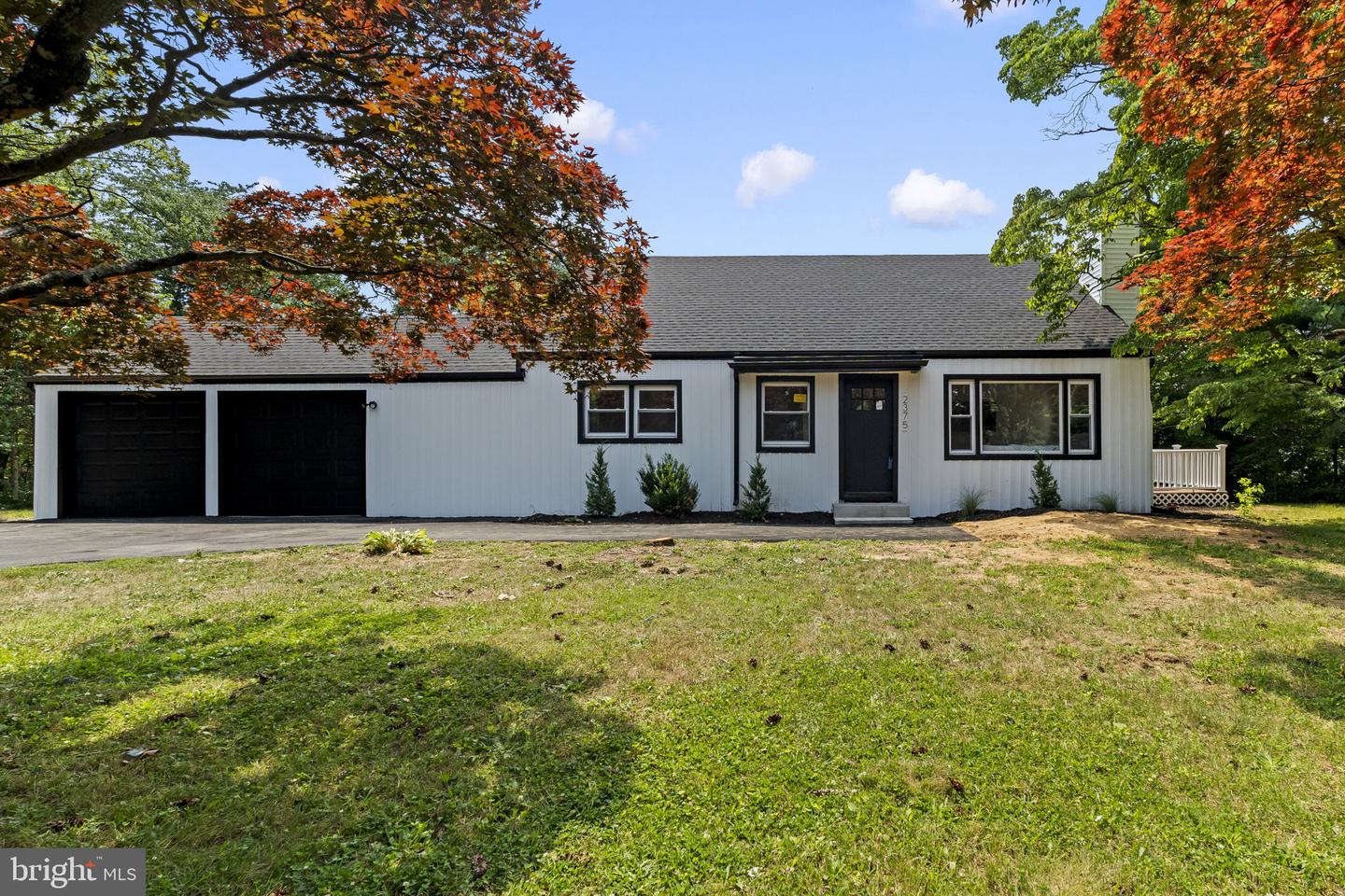 2375 Kinkora Rd Property Photo 1