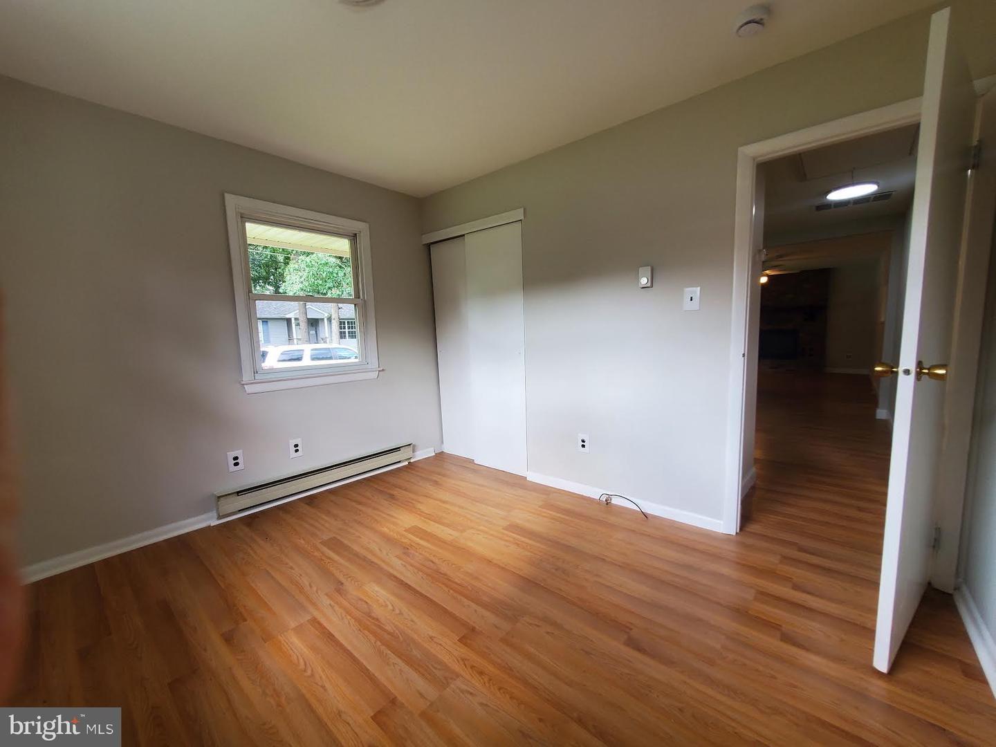 261 Garden Ave Property Photo 6