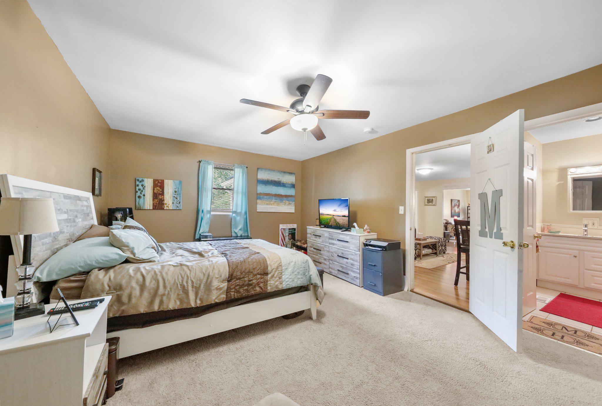 803 Hanover Blvd Property Photo 6