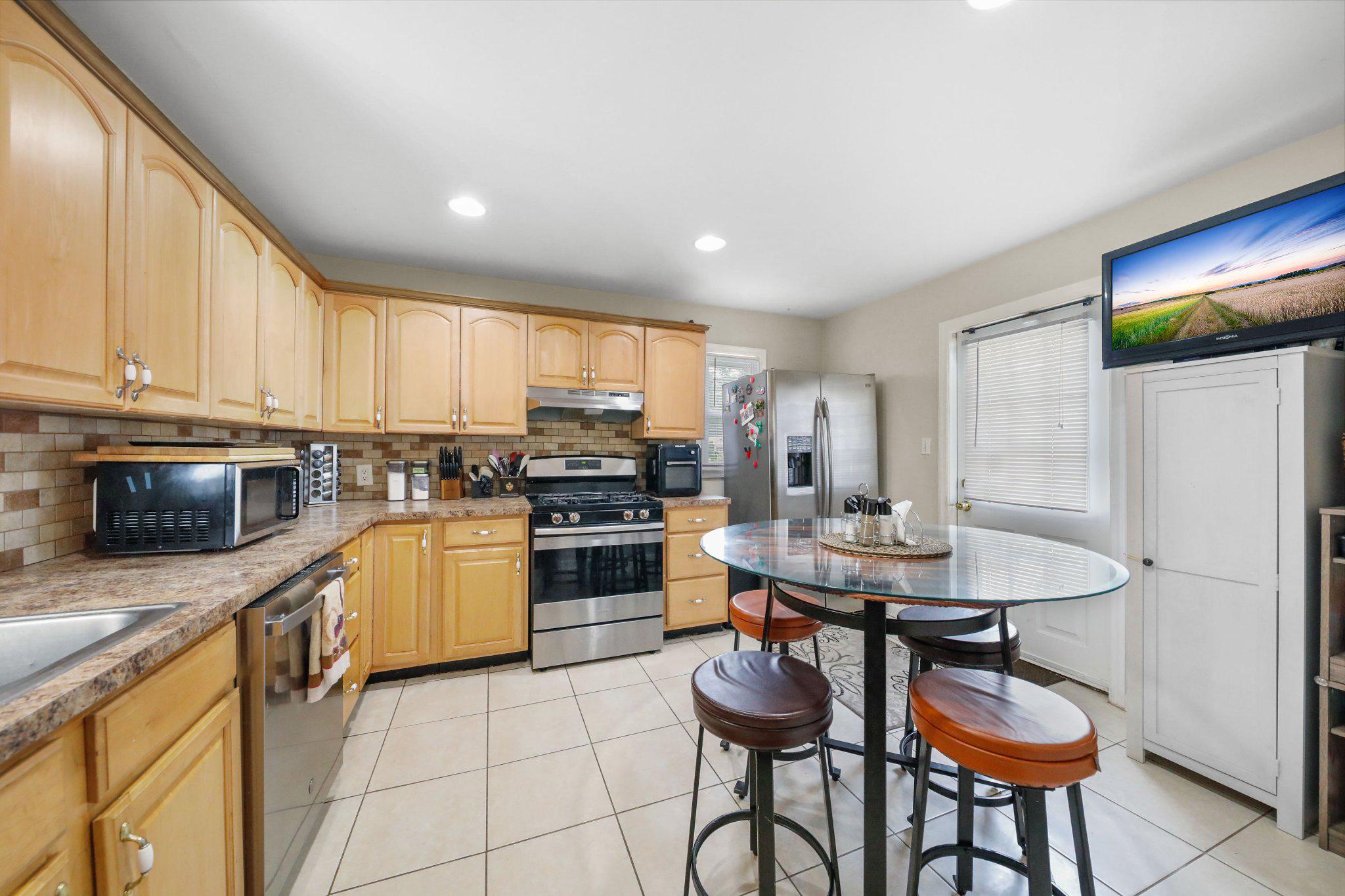 803 Hanover Blvd Property Photo 15