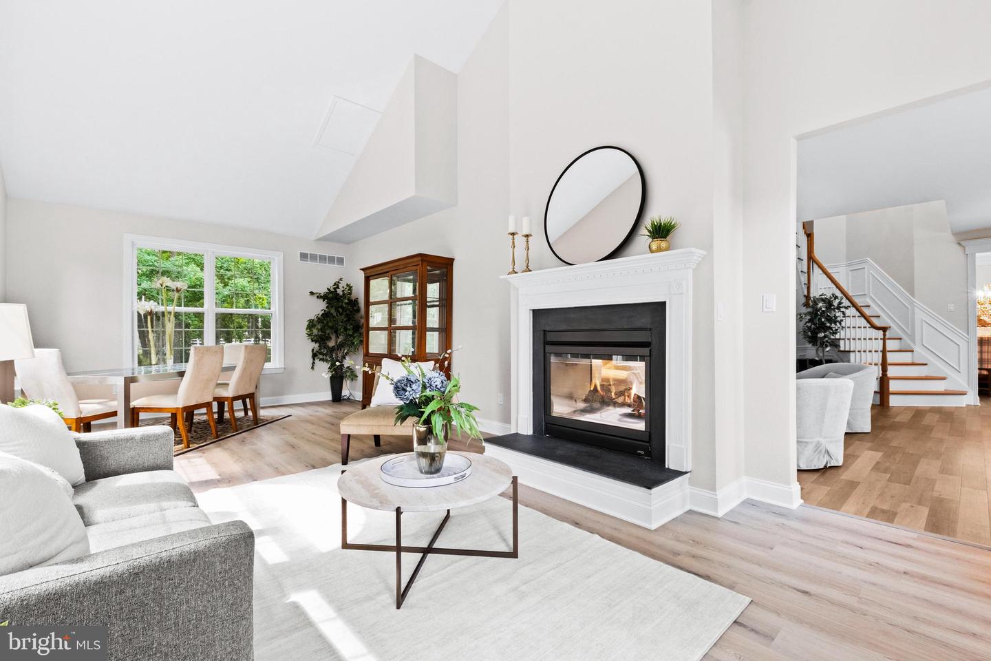 48 Sleepy Hollow Property Photo 13