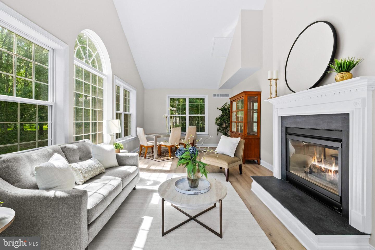 48 Sleepy Hollow Property Photo 14