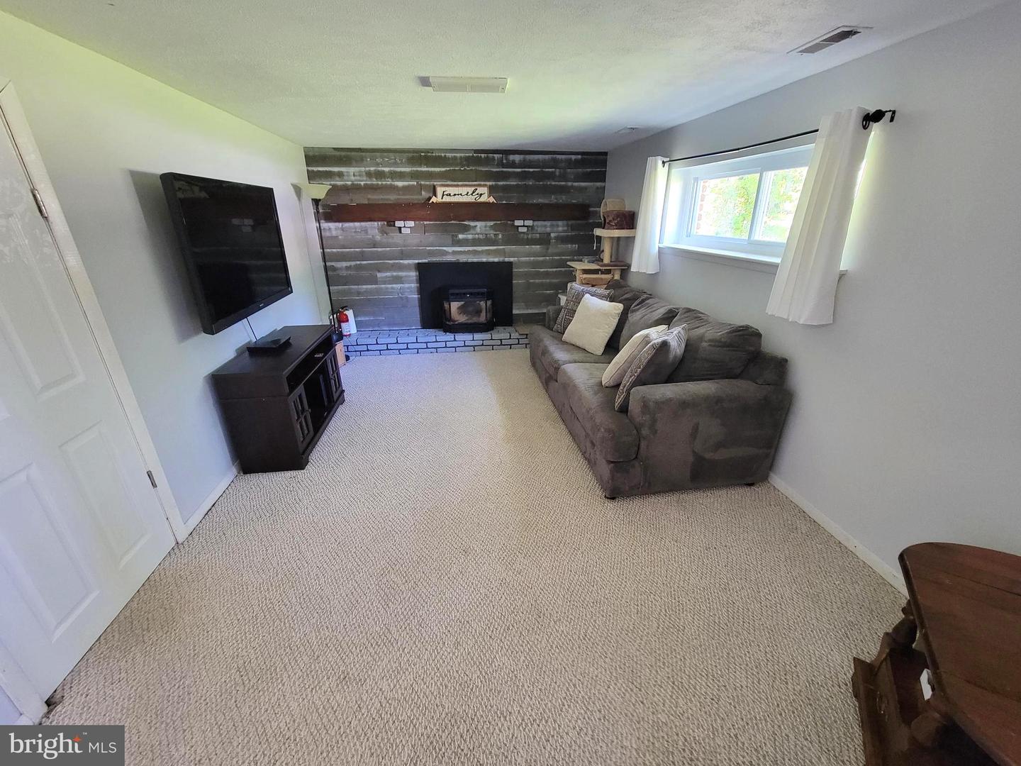 103 California Trl Property Photo 17