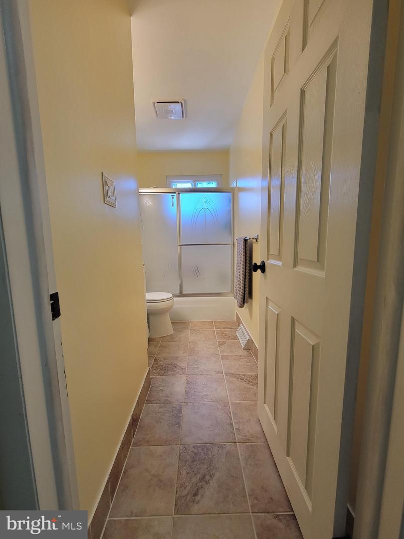 103 California Trl Property Photo 21