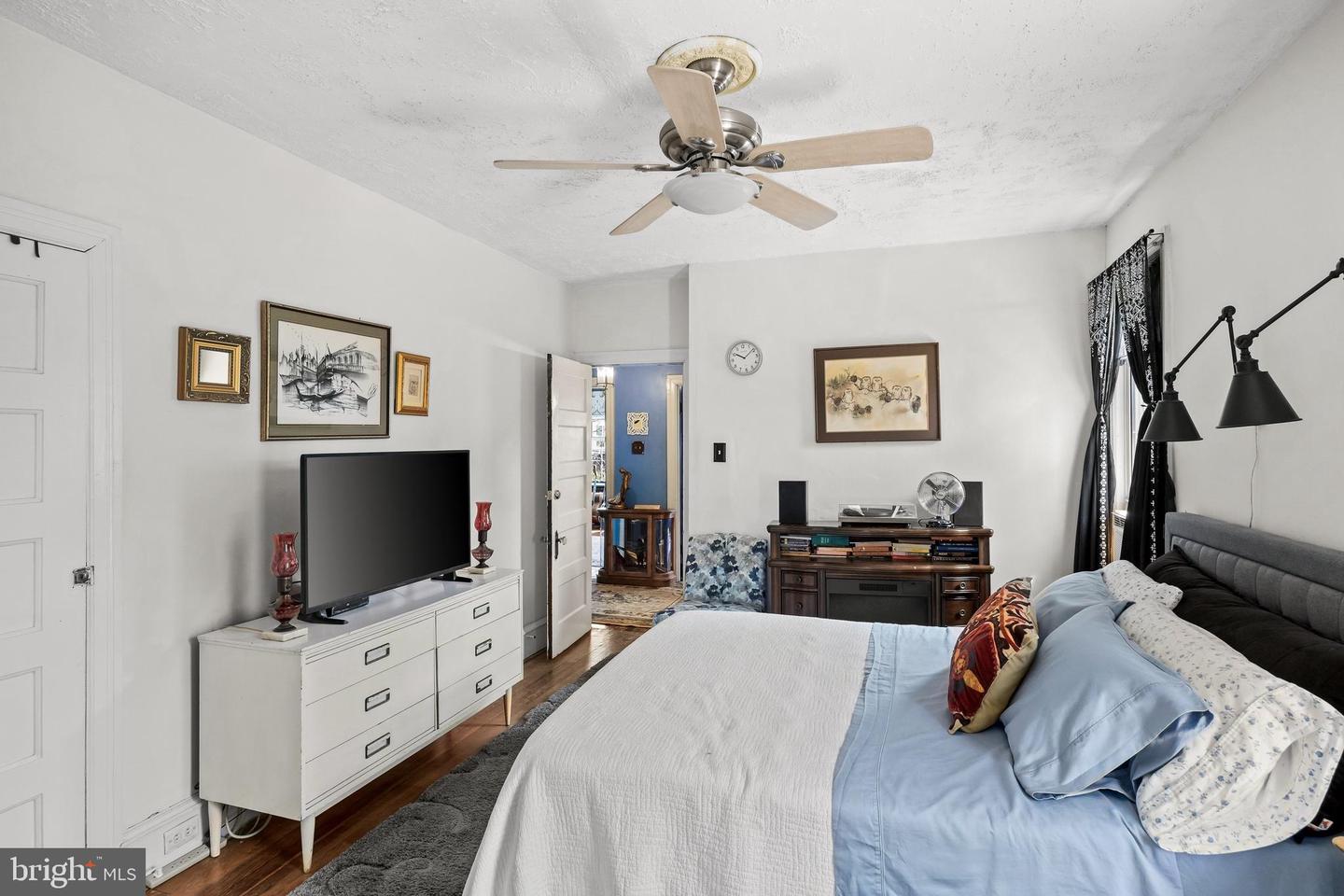 329 Cinnaminson Ave Property Photo 25
