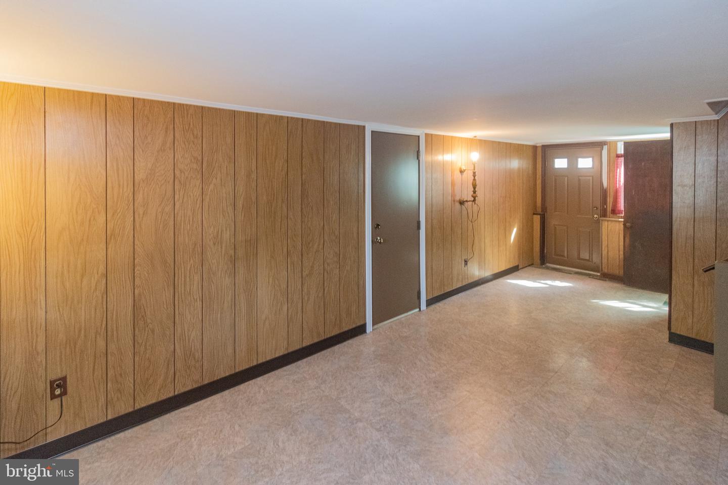 153 Hawthorne Dr Property Photo 24