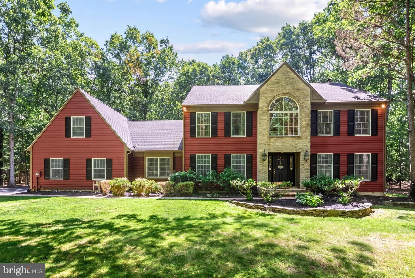 5 Ridge Ct Property Photo 1