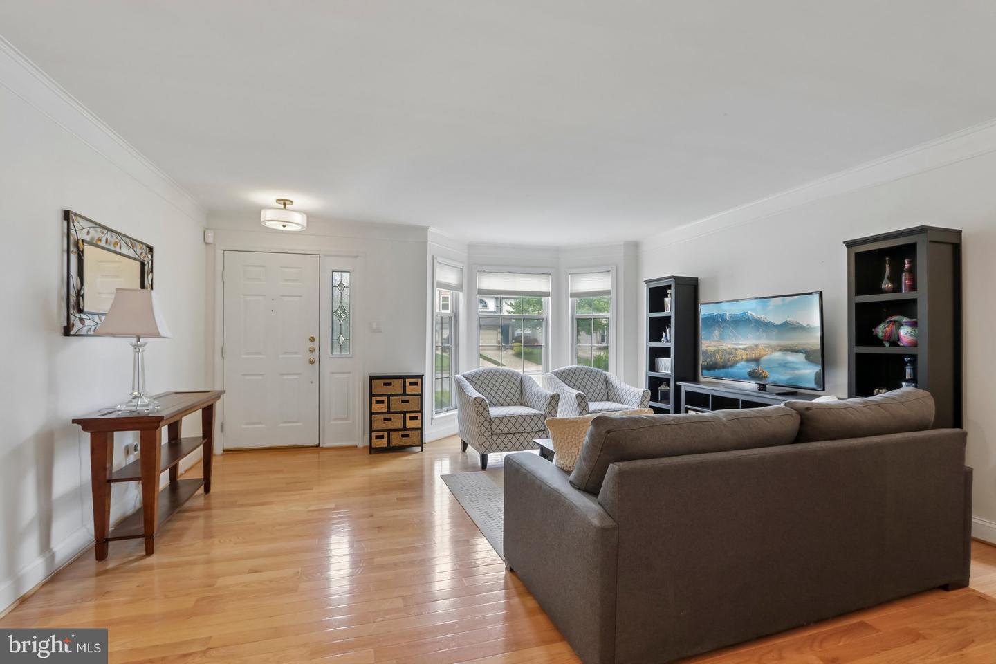 100 Sandhurst Dr Property Photo 12