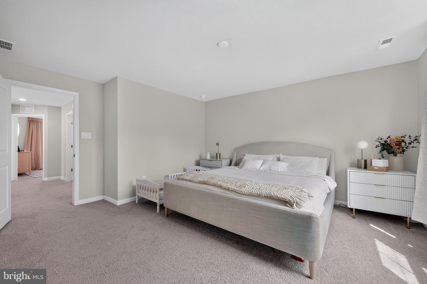 40 Autumn Park Dr Property Photo 18