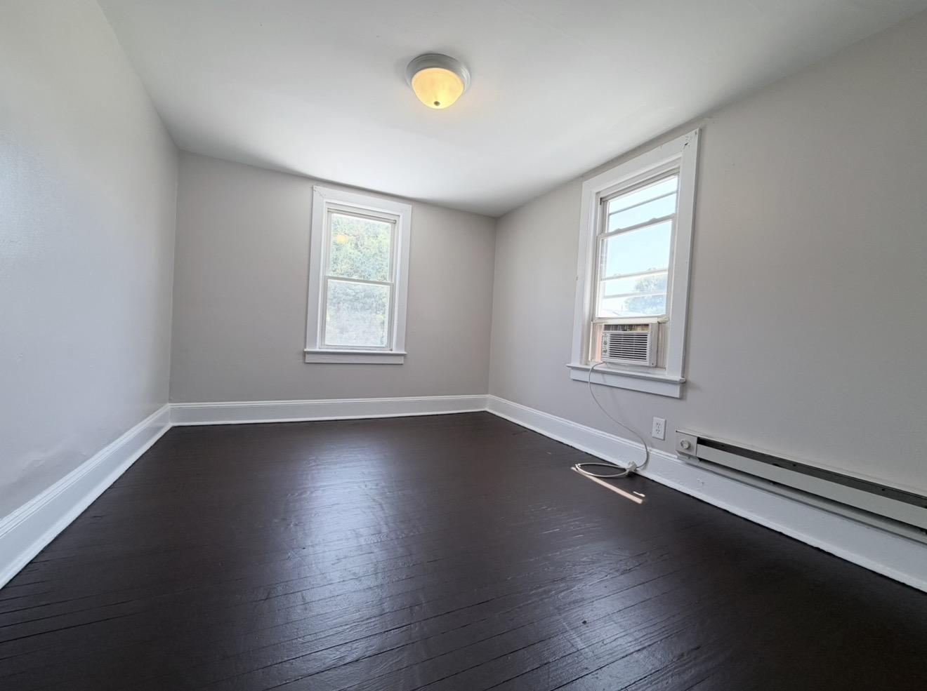517 Linden Ave Property Photo 22