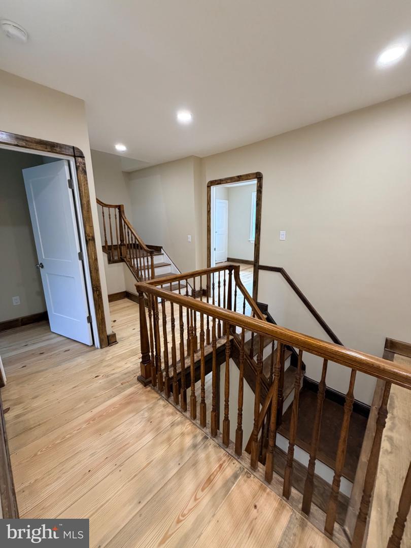 121 E Union St Property Photo 26
