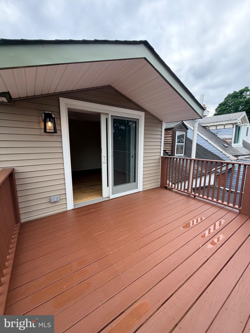 121 E Union St Property Photo 41