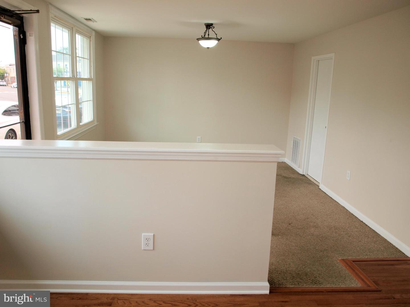 209 Bridgeboro St Property Photo 9