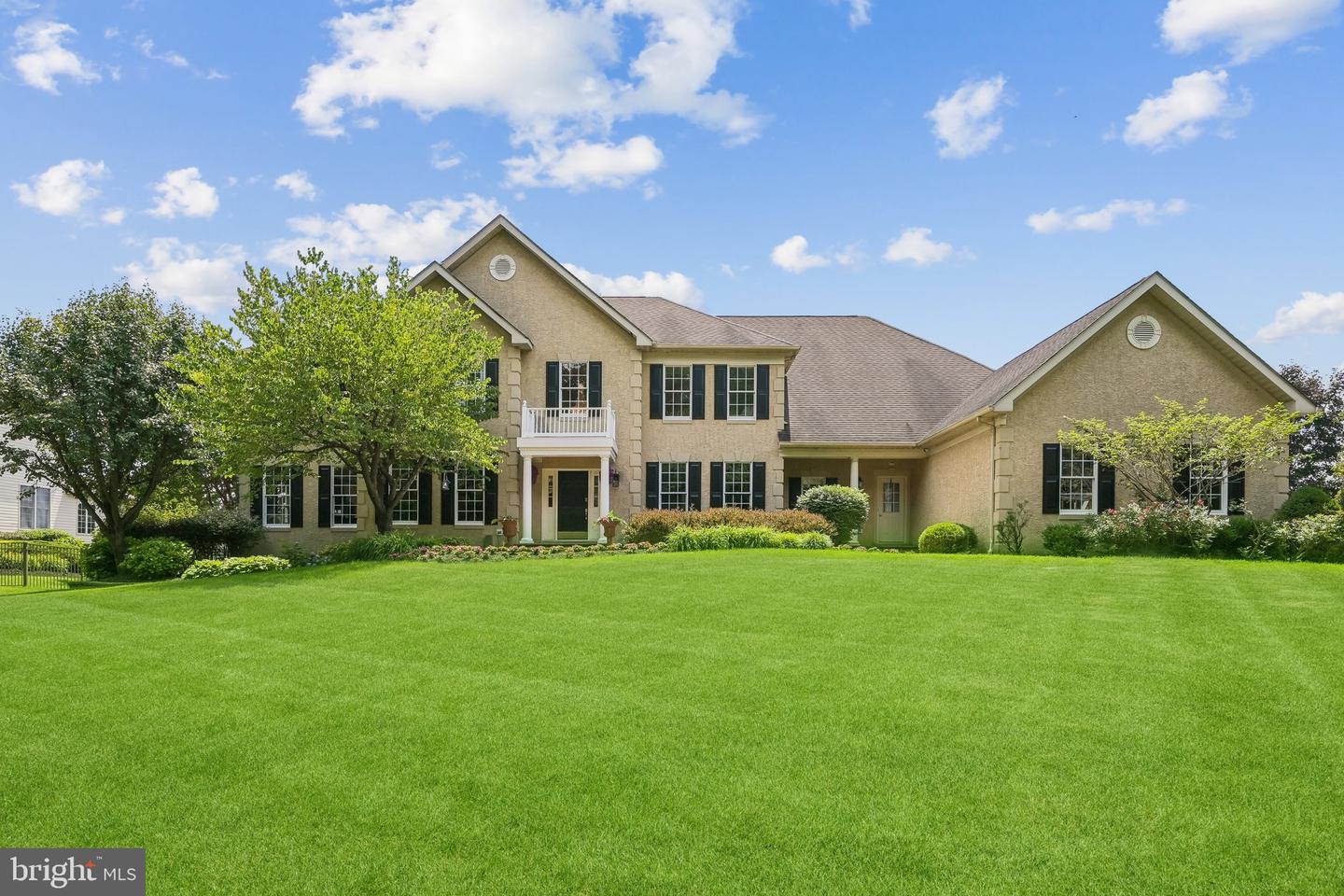 11 Troon Ct Property Photo 1