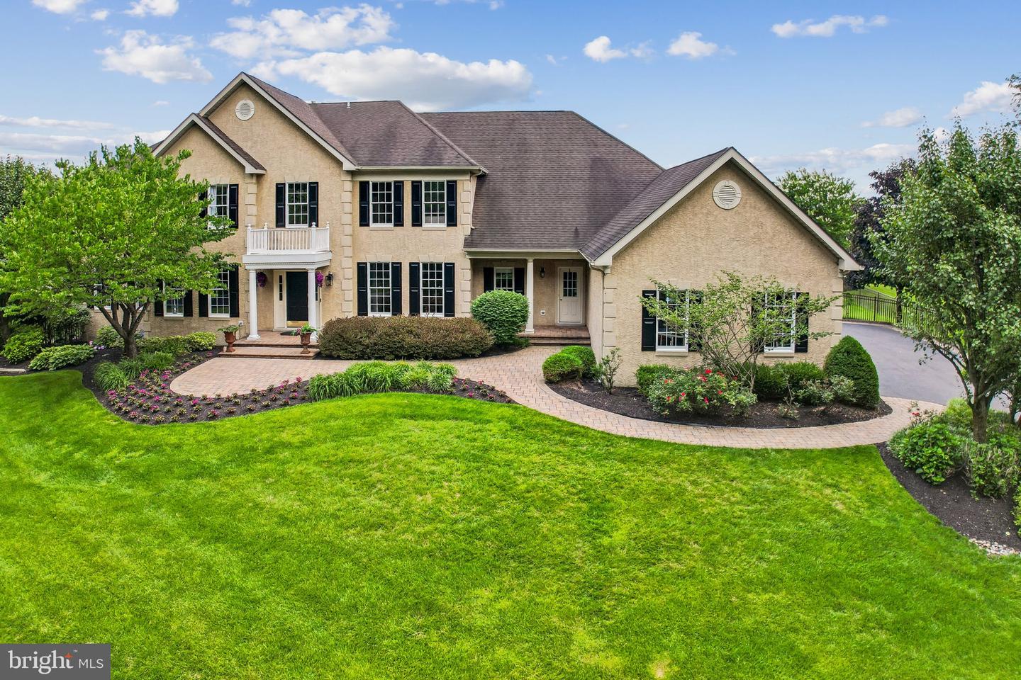 11 Troon Ct Property Photo 2