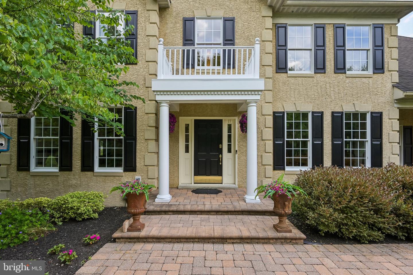 11 Troon Ct Property Photo 10