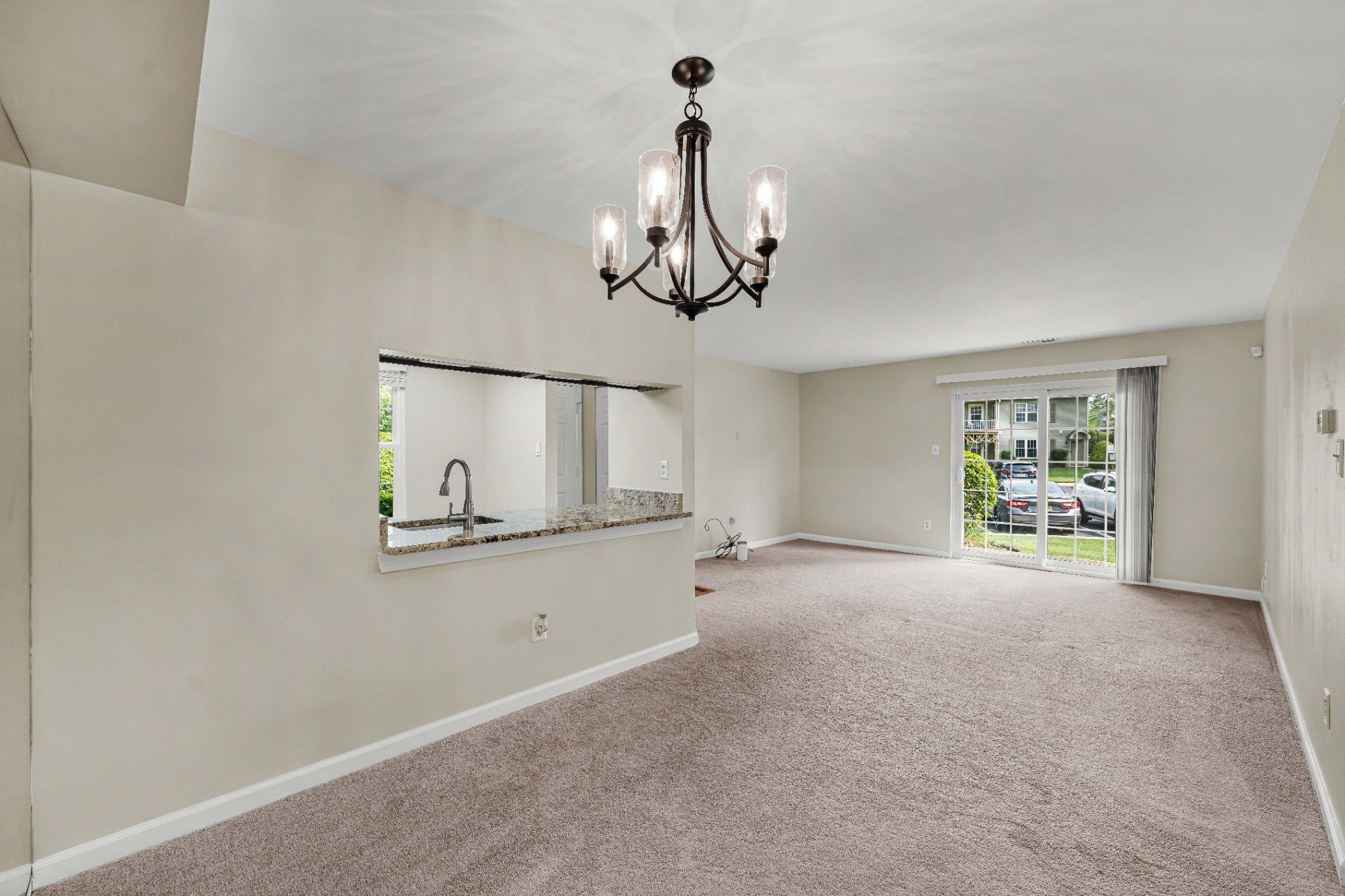 2407-a Sedgefield Dr Property Photo 16
