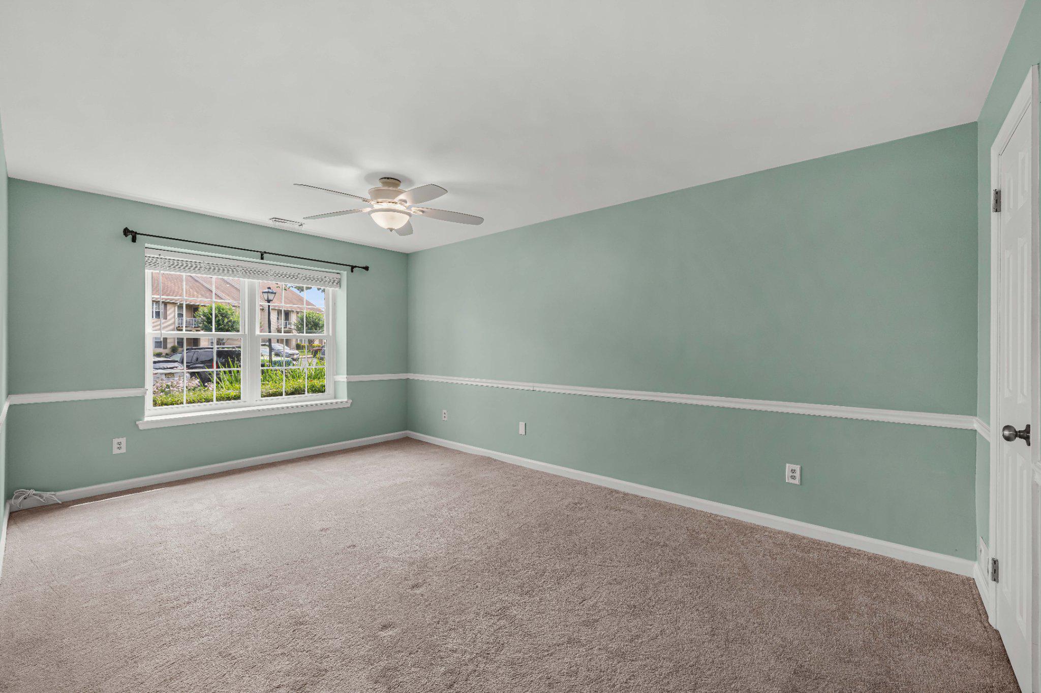 2407-a Sedgefield Dr Property Photo 17