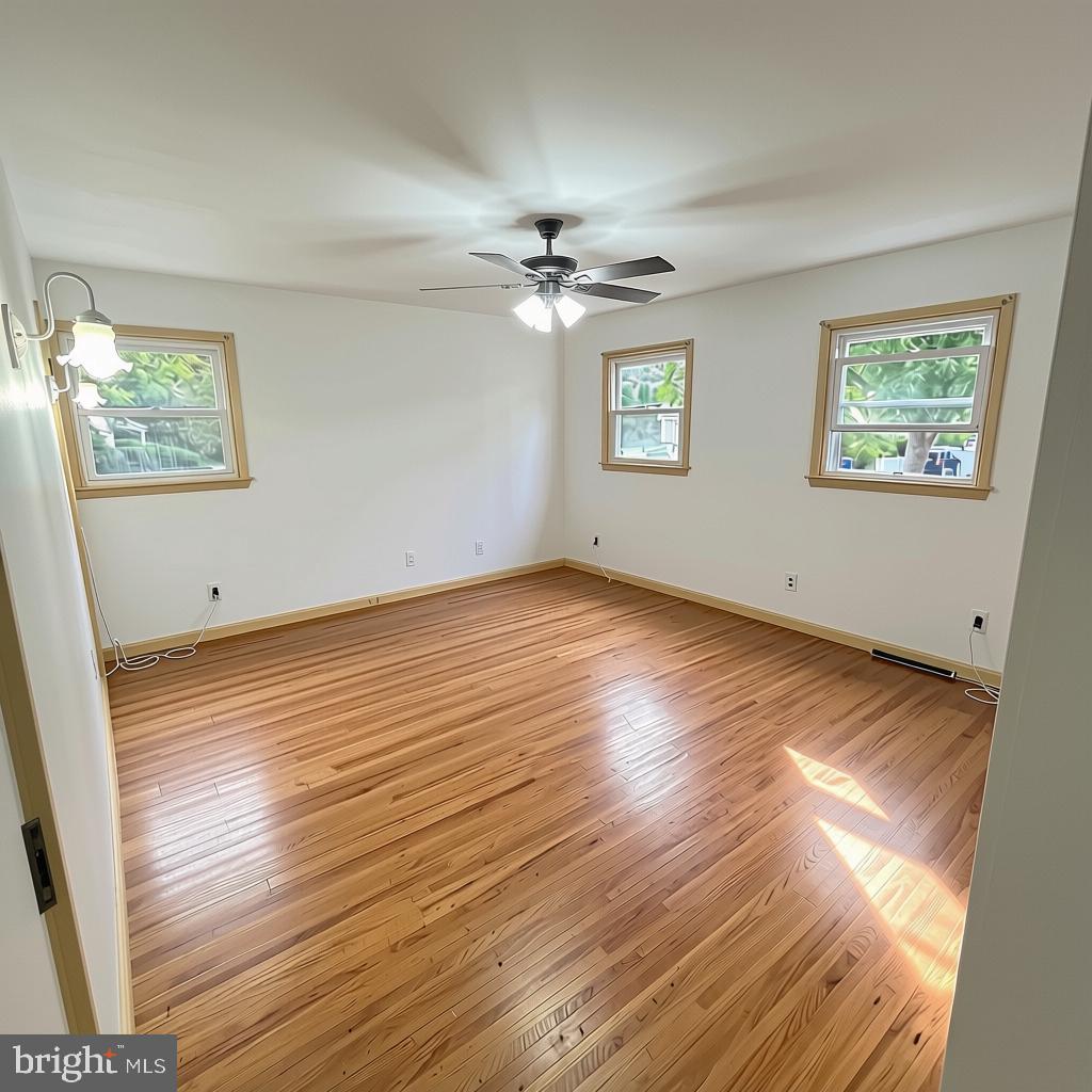 10 Wedgewood Dr Property Photo 21