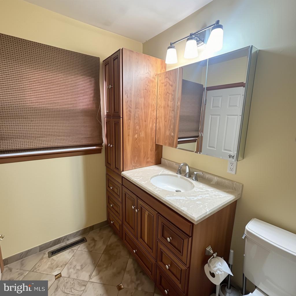 10 Wedgewood Dr Property Photo 23