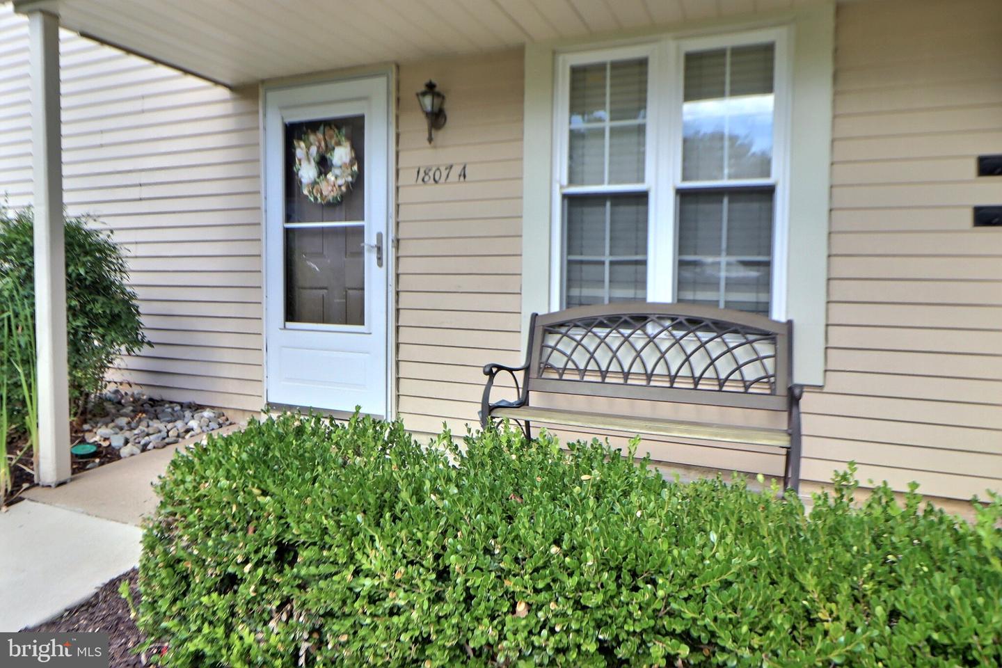1807-a Sedgefield Dr Property Photo 24