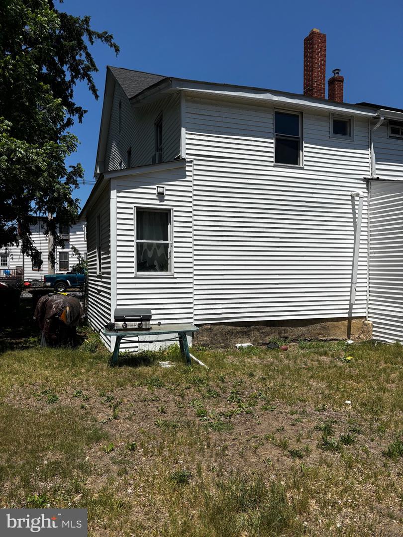 50 W Monroe St Property Photo 13