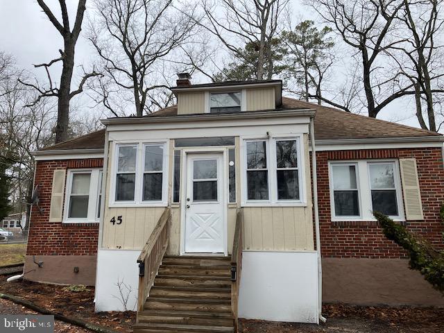 45 W LAKESHORE DR Property Photo 1