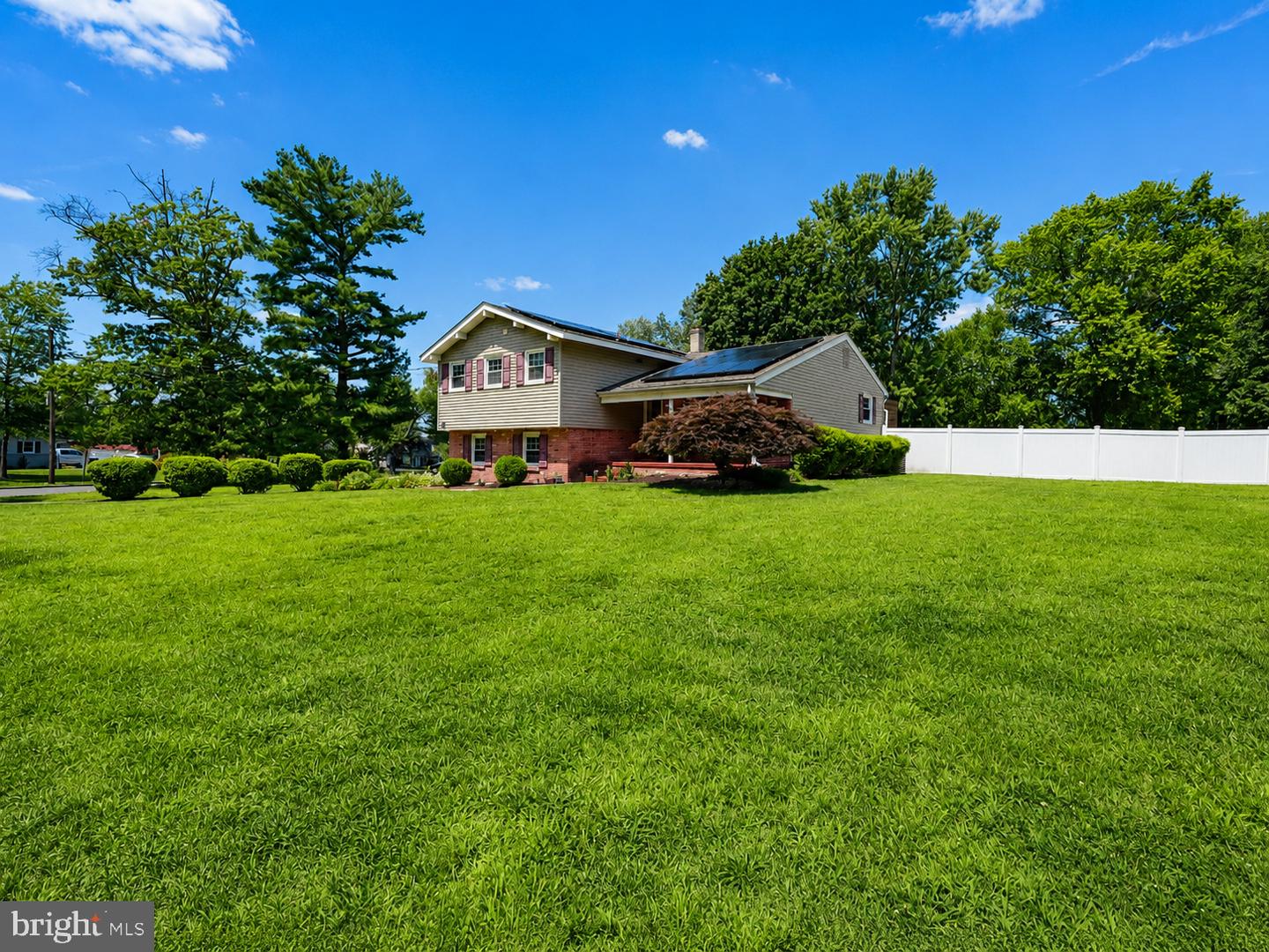 111 Winding Ln Property Photo 1