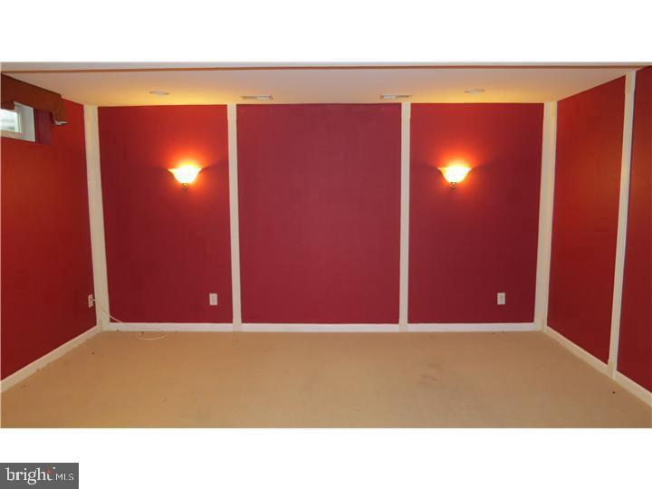 3 Lardner Rd Property Photo 25