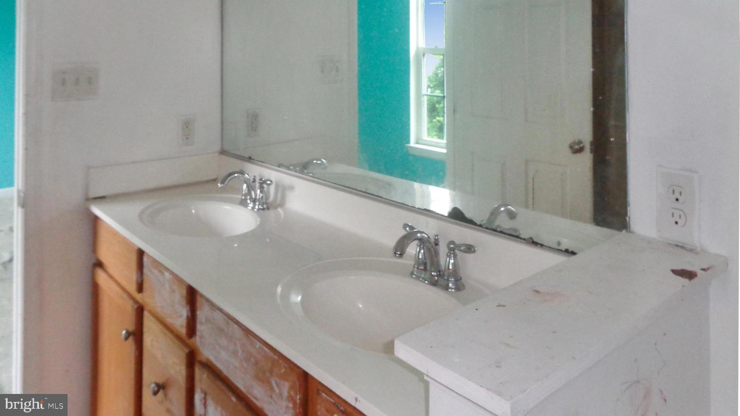 1520 Jason Dr Property Photo 21