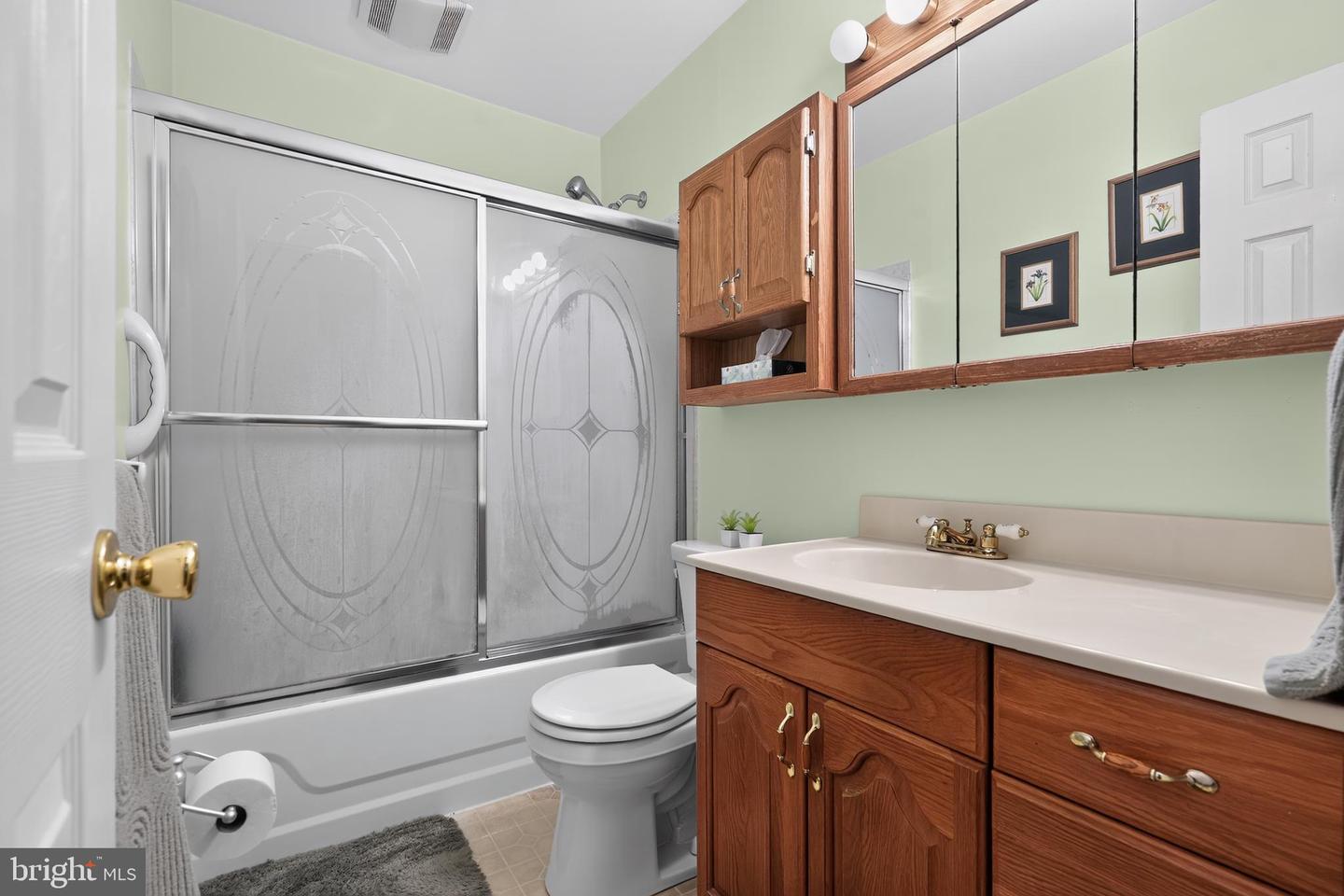 2206 Walnut Ave Property Photo 17