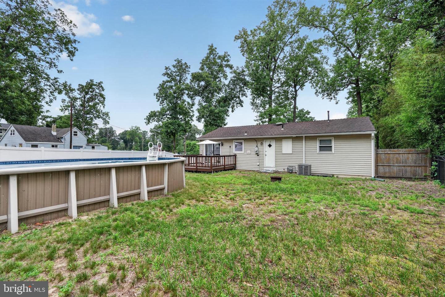 2206 Walnut Ave Property Photo 23