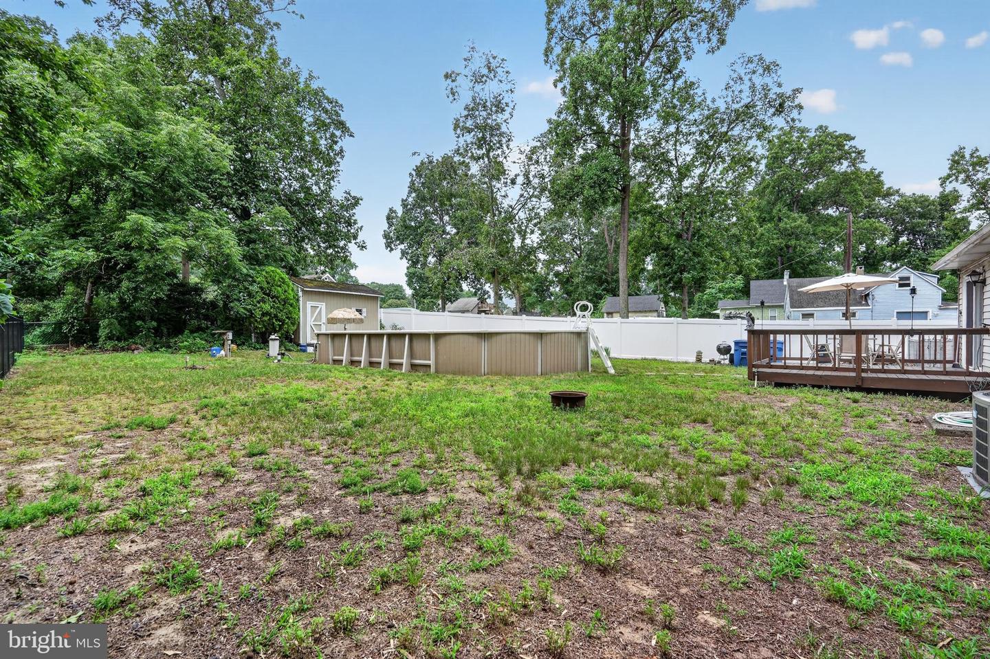 2206 Walnut Ave Property Photo 24