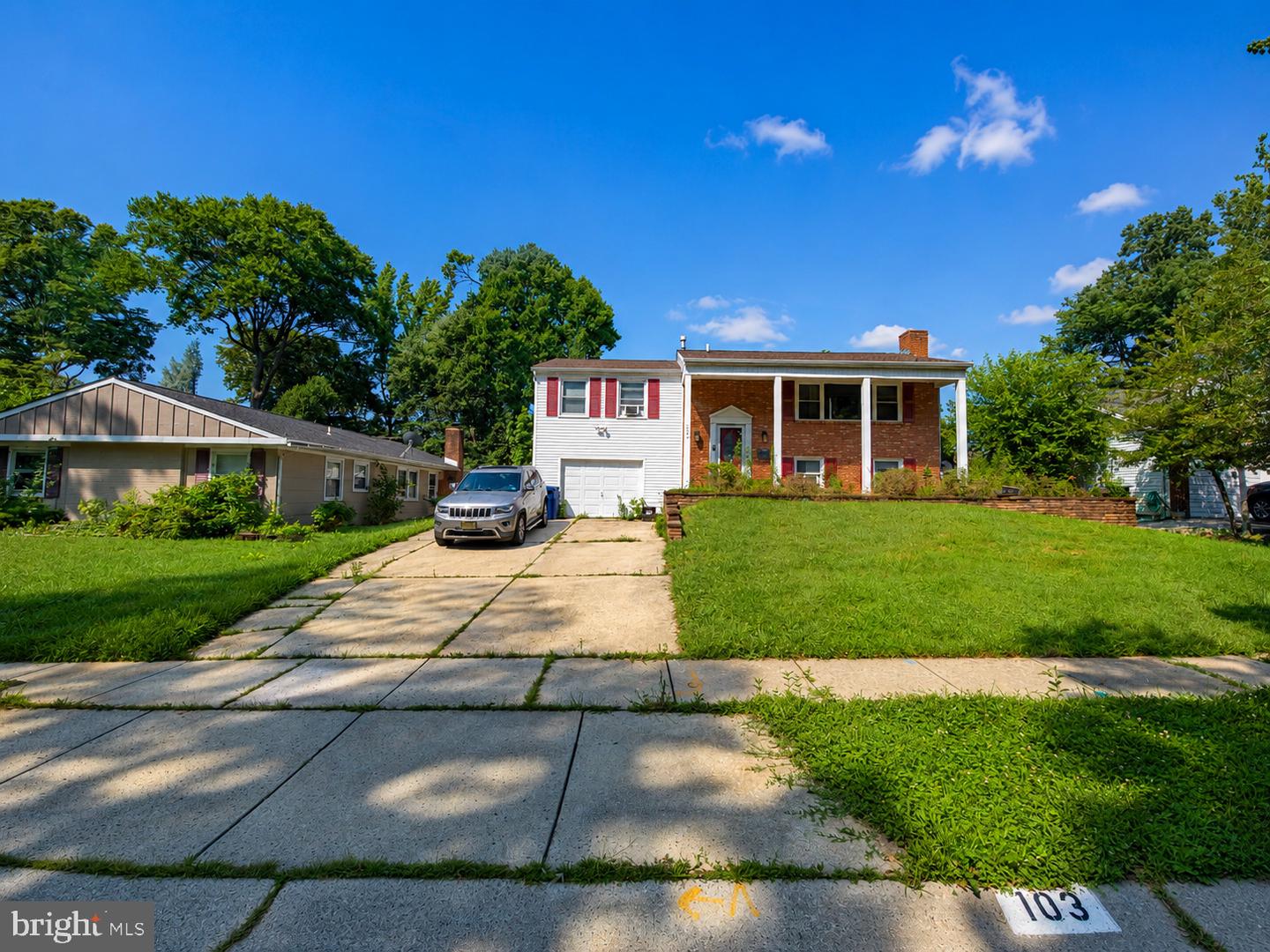 103 Niagara Ln Property Photo 1