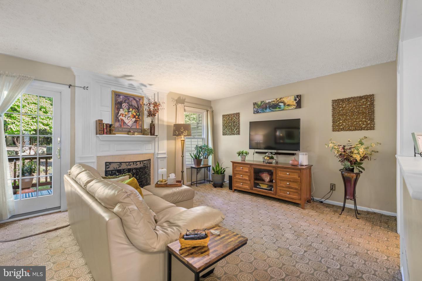 205 Berkshire Way Property Photo 14