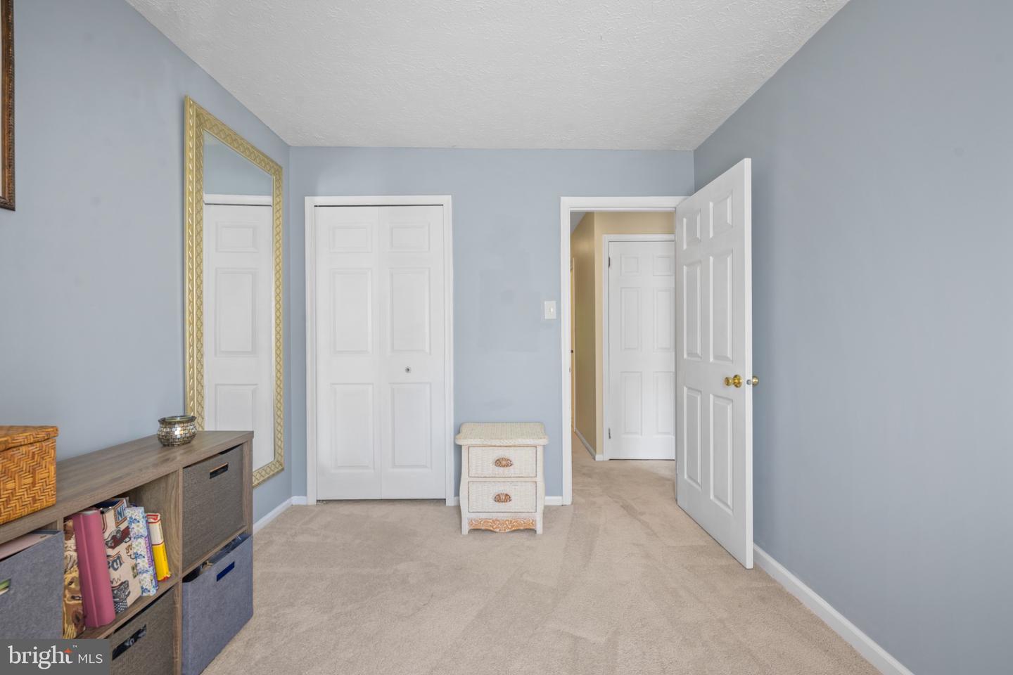 205 Berkshire Way Property Photo 24